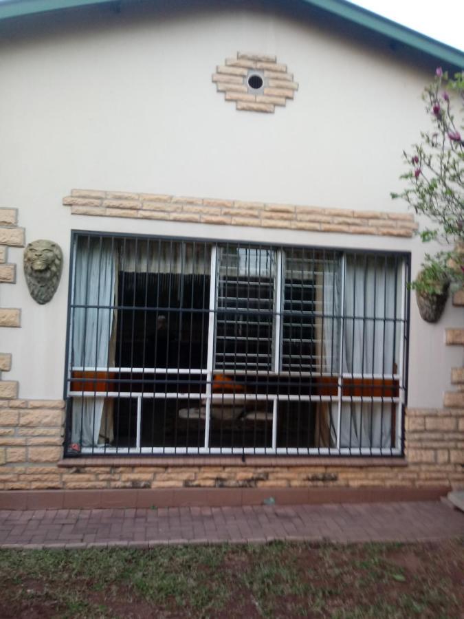 Accommodation@42 Capital Pretoria-Noord Dış mekan fotoğraf